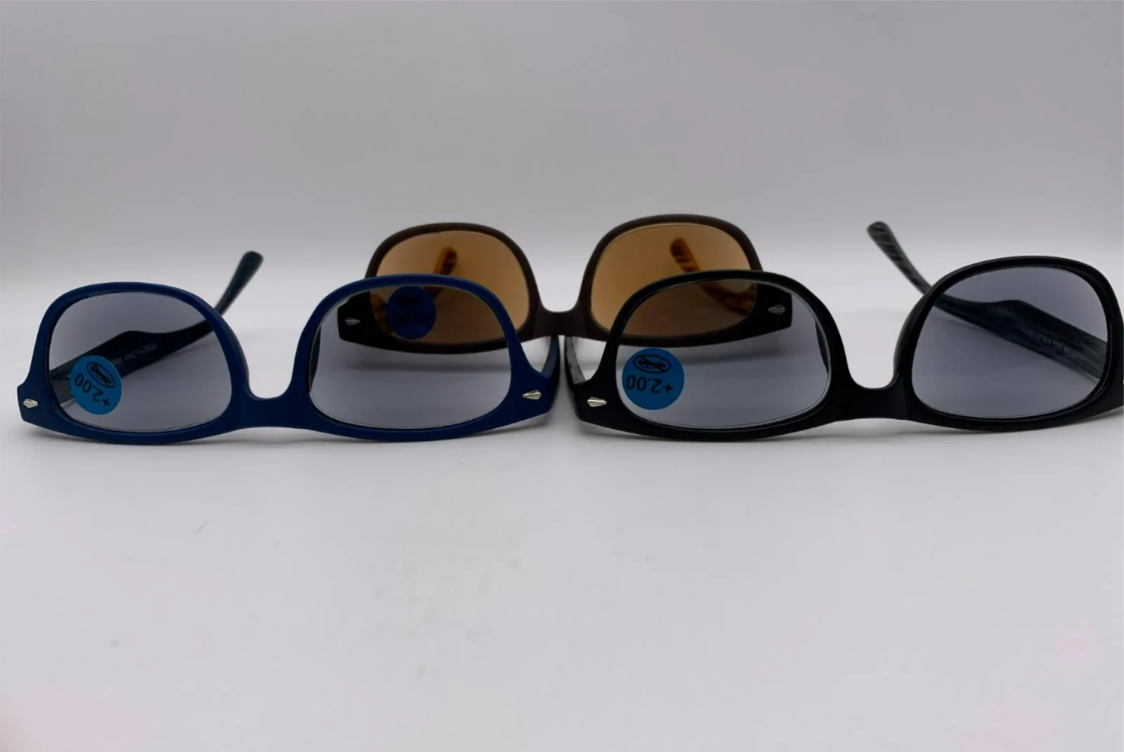EYEGUARD 3 Pack Unisex Classic Style Sunglass Readers Outdoor Reading +2.00