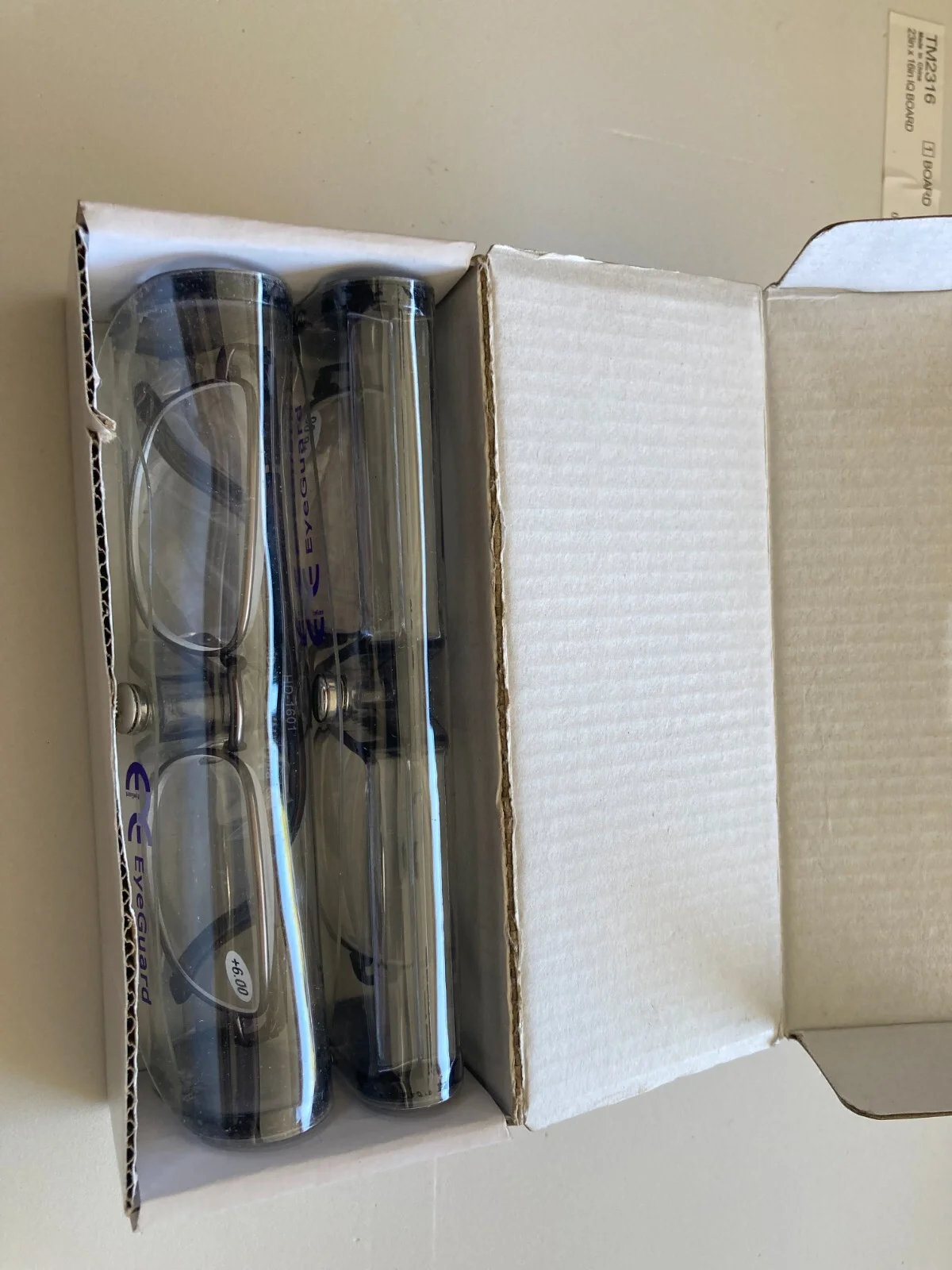 EYEGUARD Reading Glasses 2 Pairs +6 New in the Box, 3